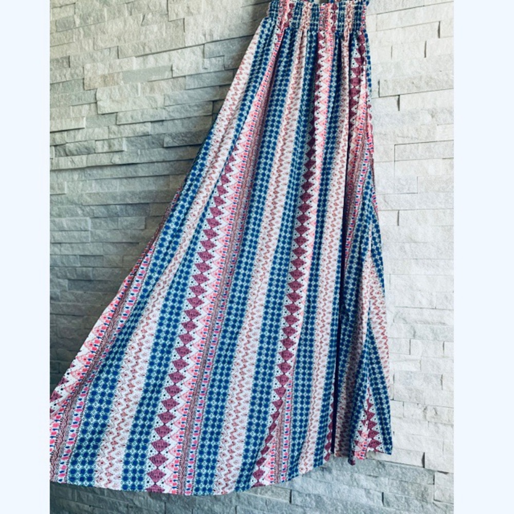 Adjustable Spaghetti Strap Triangle Top Maxi Dress - Picture 8 of 8